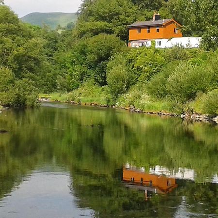 Pen Y Geulan Villa Machynlleth Exterior photo
